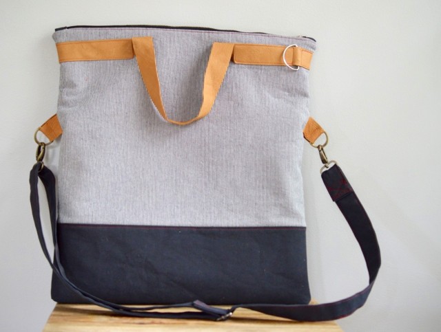 Field Study Fold-Over Tote