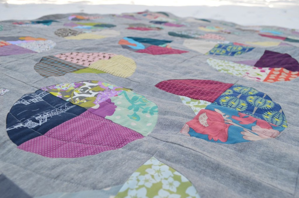 flower quilt made by a happy stitch