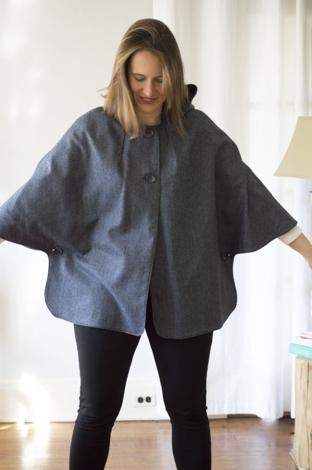 New York Cape in Wool _ sewn by a happy stitch