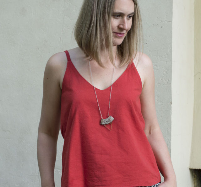 Ogden Cami in Tomato Red :: Perfect Summer Top || A Happy Stitch