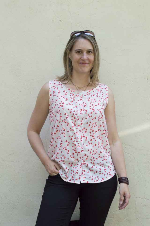 Breezy Button-Up Tank :: Weekend Style Sewing with Sew Caroline | a happy stitch