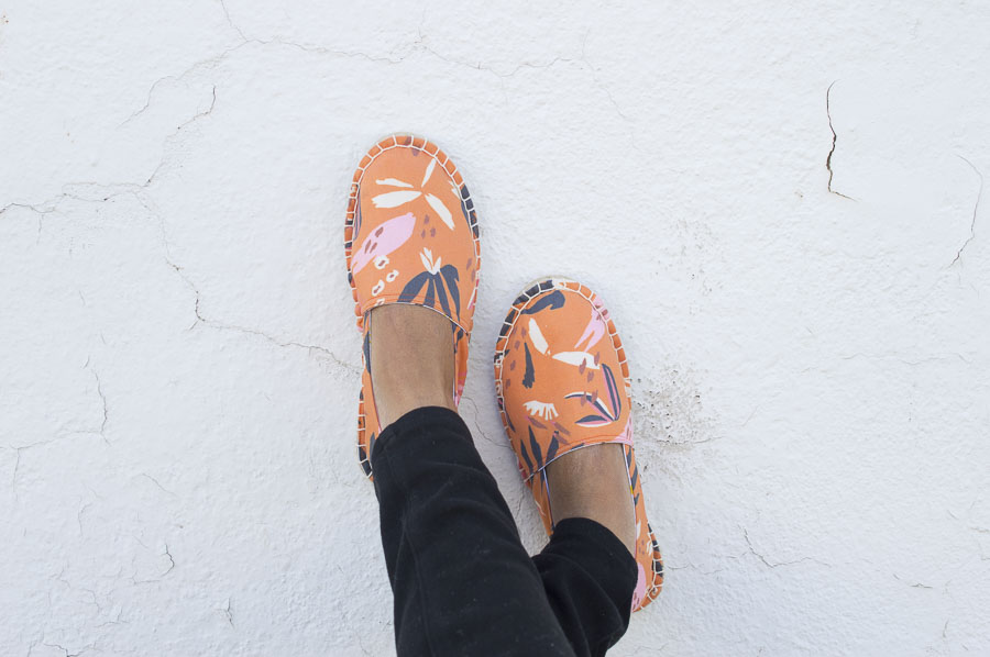 4 Easy ways to stretch your espadrilles