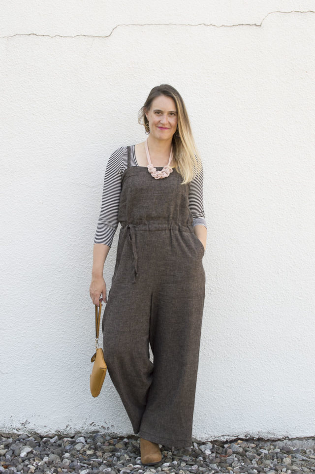 Frisco Jumpsuit in Chocolate Linen for IndieSew - sewn by A HAPPY STITCH